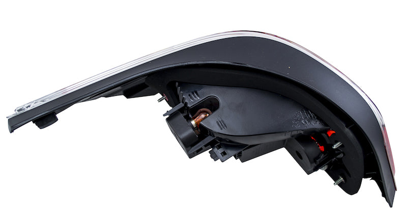 Hella 2004-2007 BMW 525i Right Tail Light - 008679141