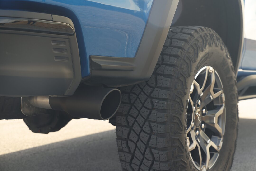 Flowmaster Flow FX Cat-Back Exhaust System 717989