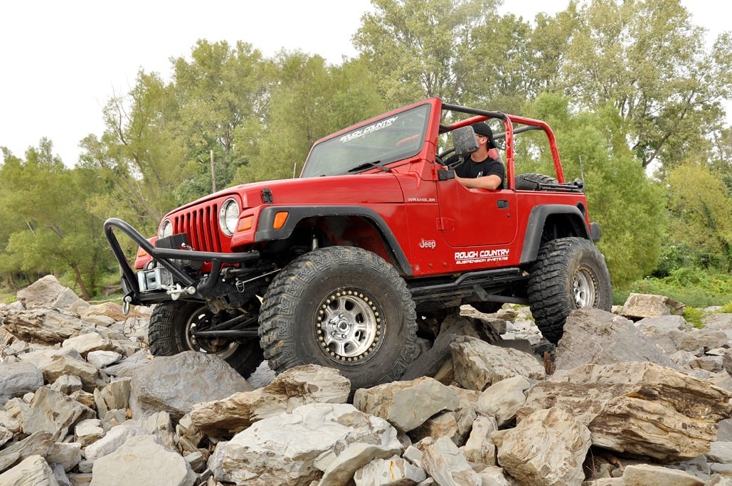 Rough Country - 4 Inch Lift Kit - Long Arm - V2 - Jeep Wrangler TJ 4WD (1997-2006) - 66370 for 1997-2006 Jeep Wrangler - deta