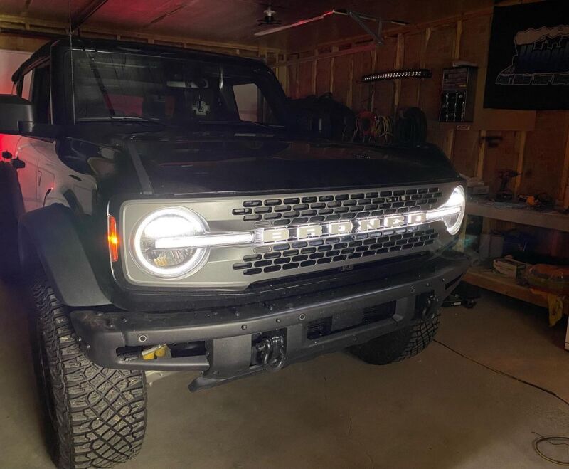 ORACLE Lighting Universal Illuminated LED Letter Badges - Matte Wht Surface Finish - B SEE WARRANTY - 3140-B-001