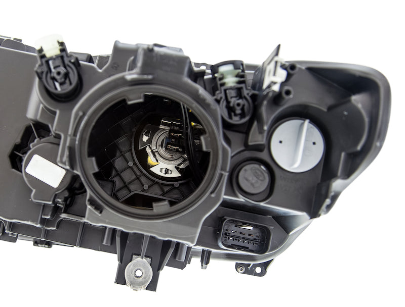 Hella 2012-2014 BMW 320i ActiveHybrid 3 Halogen Headlight Assembly - 354983051