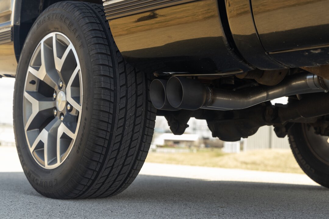 Flowmaster Flow FX Cat-Back Exhaust System 718188