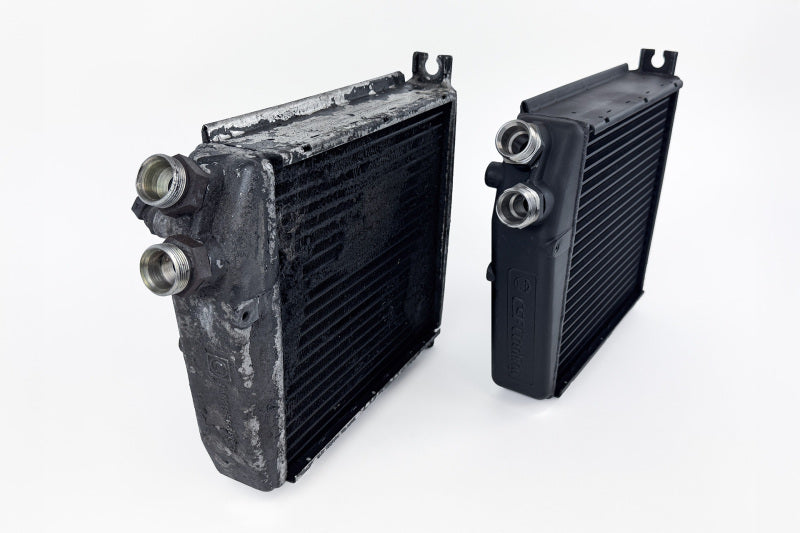 CSF Porsche 964/993 OEM+ Performance Fender Oil Cooler - 8334