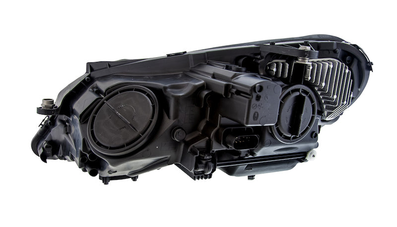 Hella 2010-2013 Mercedes-Benz E300 E350 E400 E550 Bi-Xenon Headlight Assembly - 011705141