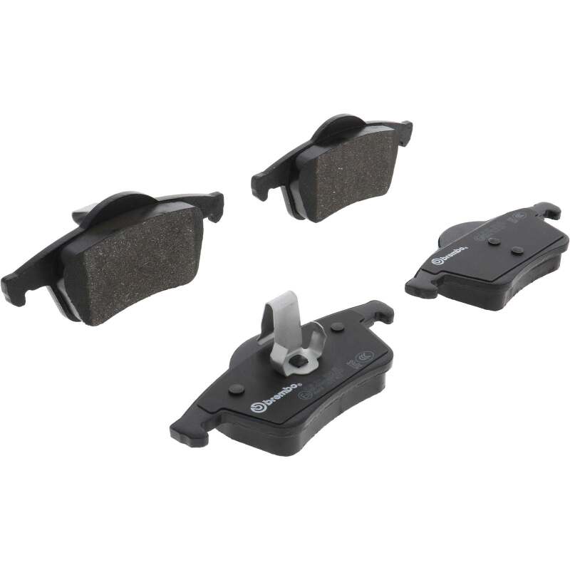 Brembo 00-06 Volvo S60/ Volvo V70/ Volvo XC70/ Volvo S80 Rear Low-Met Brake Pad - P86014