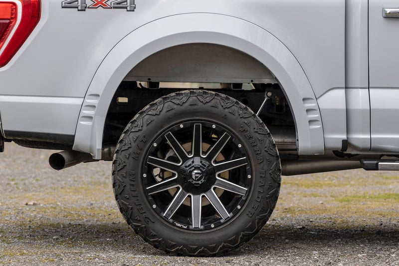 Rough Country - Fender Flares - SF1 - YZ Oxford White - Ford F-150 2WD/4WD (2021-2025) - F-F320210A-YZ