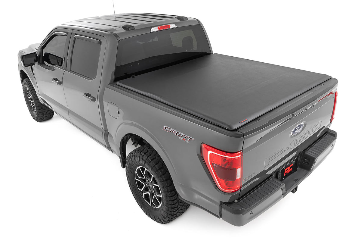 Rough Country - Soft Roll Up Bed Cover - 6'7" Bed - Ford F-150/F-150 Lightning/Raptor  (15-25) - 42225650 for 2015-2023 Ford 