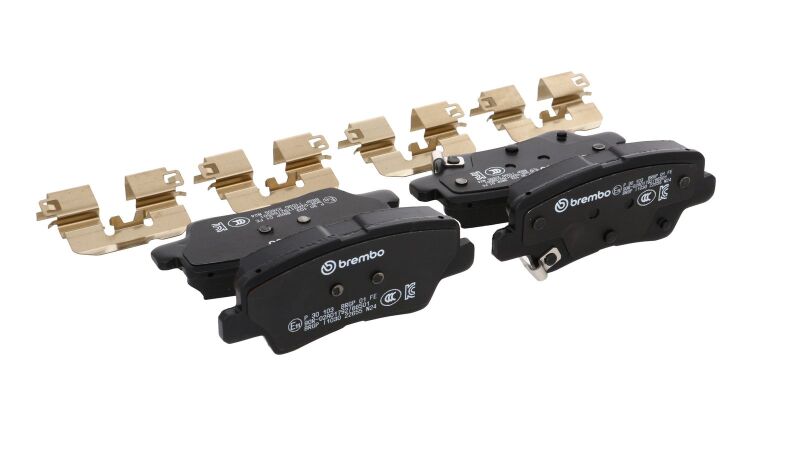 Brembo OE 21-22 Hyundai Accent/19-24 Nexo/2016 Sonata/2019 Sonata PRIME Low-Met Brake Pad - Rear - P30103