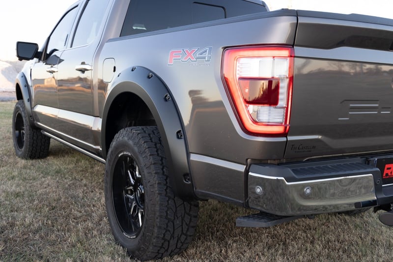 Rough Country - Pocket Fender Flares - UM Agate Black - Ford F-150 2WD/4WD (2021-2025) - F-F20911B-UM