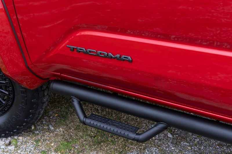 Rough Country - Nerf Steps - Cab Length - Double Cab - Toyota Tacoma 2WD/4WD (2024-2026) - RCT2480CC