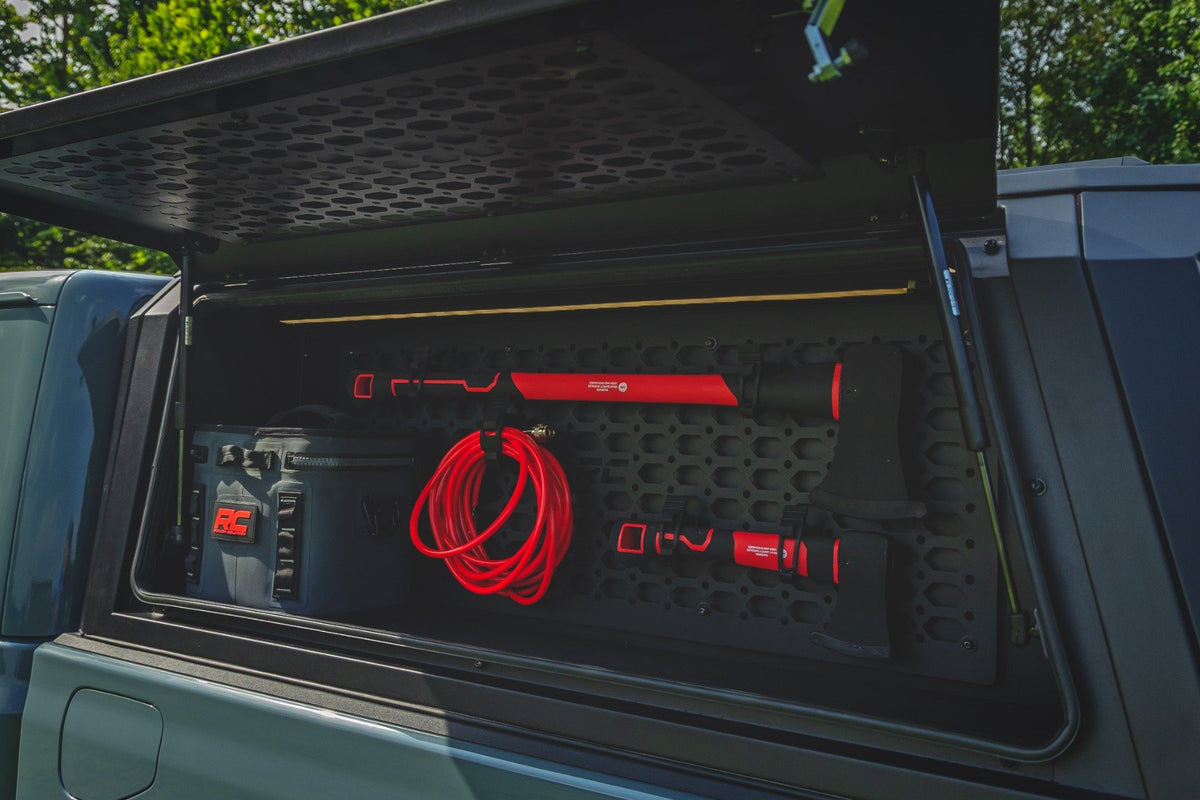Rough Country - Bed Cap Molle Panel Side Storage Bin - Drivers Side - Jeep Gladiator JT (20-25) - 734054 by Rough Country - s