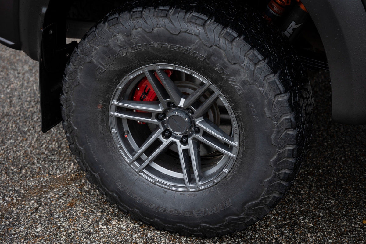 Rough Country - Caliper Covers - Rear - Red - Mech Brake - Ford Expedition/F-150/Raptor - 711472 for 2018-2023 Ford Expeditio