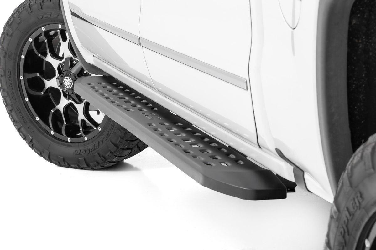 RPT2 Running Boards | Crew Cab | Chevy/GMC 1500/2500HD/3500HD (07-18 &amp; Classic)
