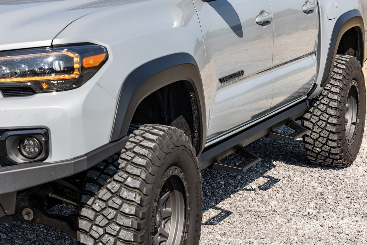 Rough Country - SRL2 Adj Aluminum Step - Double Cab - Toyota Tacoma 2WD/4WD (2005-2023) - 71096 for 2005-2023 Toyota Tacoma -