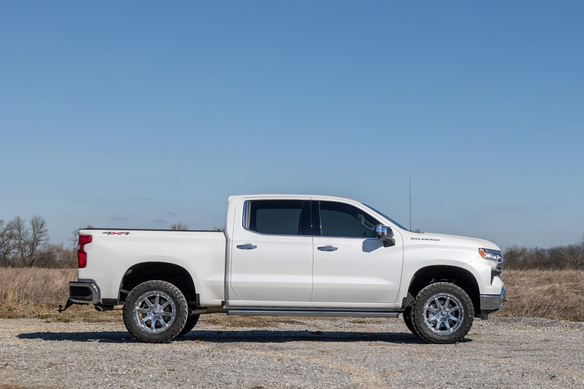 Rough Country - 3.5 Inch Lift Kit - Rear Mono Leaf - Chevy Silverado 1500 2WD/4WD (2025) - 28230RED_A for 2025 Chevrolet Silv