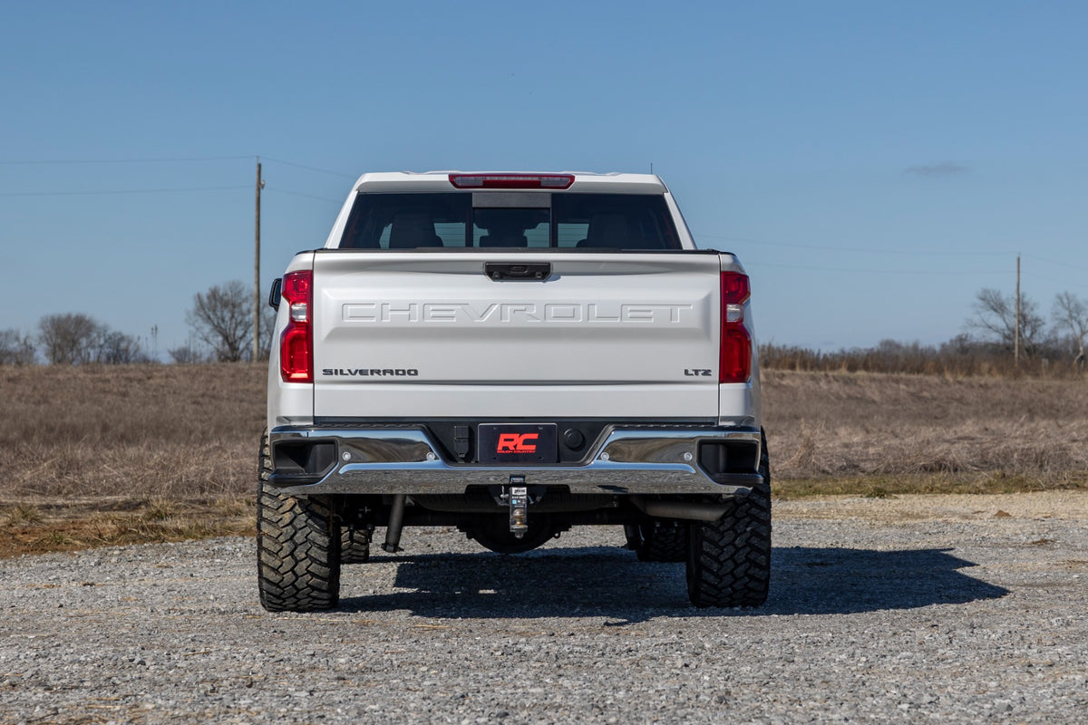 Rough Country - 3.5 Inch Lift Kit - Rear Mono Leaf - Chevy Silverado 1500 2WD/4WD (2025) - 28230RED_A for 2025 Chevrolet Silv
