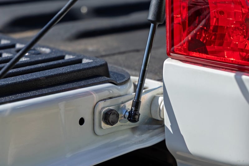 Rough Country - Tailgate Assist - Nissan Titan 2WD/4WD (2017-2024) - 73225