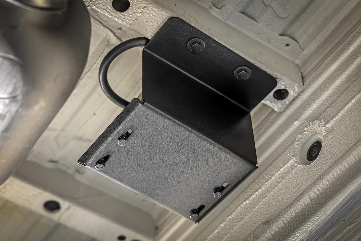 Rough Country - Compressor Mounting Kit - Mercedes-Benz Sprinter 2500/Sprinter 3500XD  (19-26)