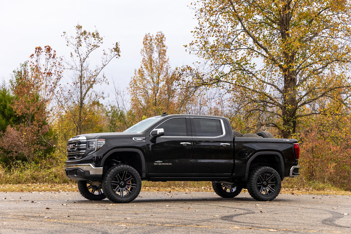 Rough Country - 6 Inch Lift Kit - Vertex/V2 - GMC Sierra 1500 2WD/4WD (2025) - 110257 for 2025 GMC Sierra 1500 - close-up