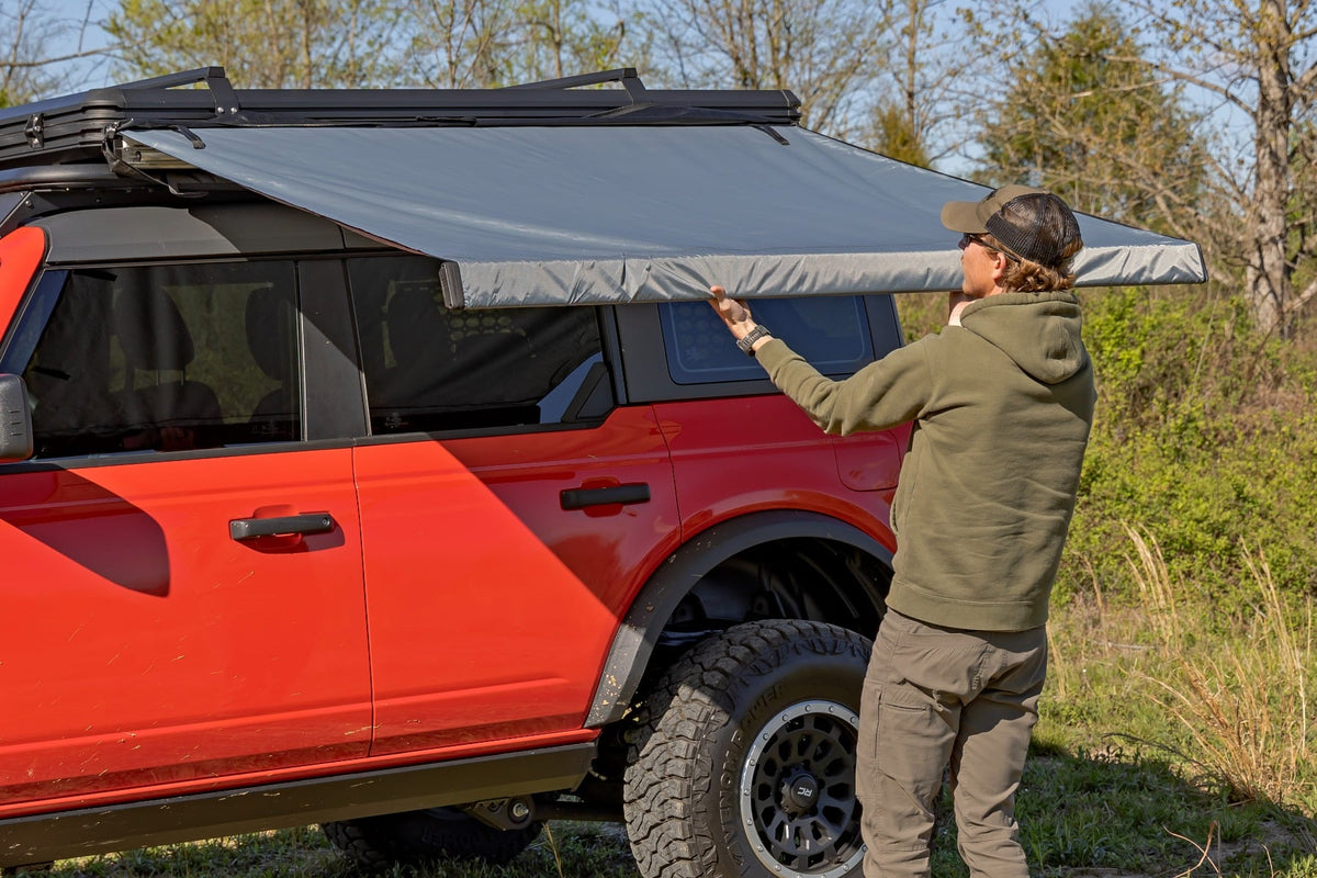 Rough Country - Retractable Roof Rack Awning - 6'6" x 9'8" (Fits Trucks & SUVs) - 99081 by Rough Country - alternate view