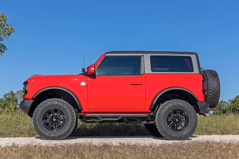 Rough Country 88 Series Wheel/One-Piece/Gloss Black/17x9/6x5.5/+0mm - 88170012 by Rough Country - installed view
