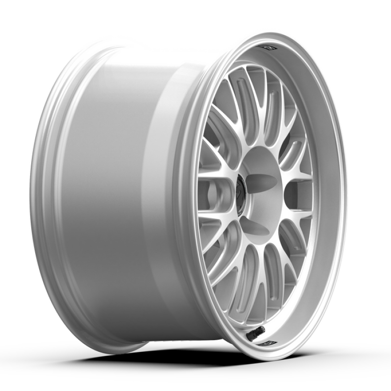 fifteen52 Holeshot RSR 20x9.5 5x120 22mm ET 72.56mm Center Bore Radiant Silver - RSHRS-29552+22