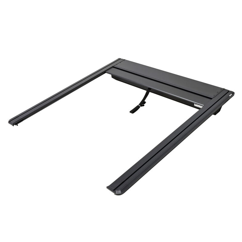 Westin 19-26 Ram 1500 (New Body)(Excl. RamBox) 5ft 7in Bed Manual Retractable Tonneau Cover - Black - 19-64705