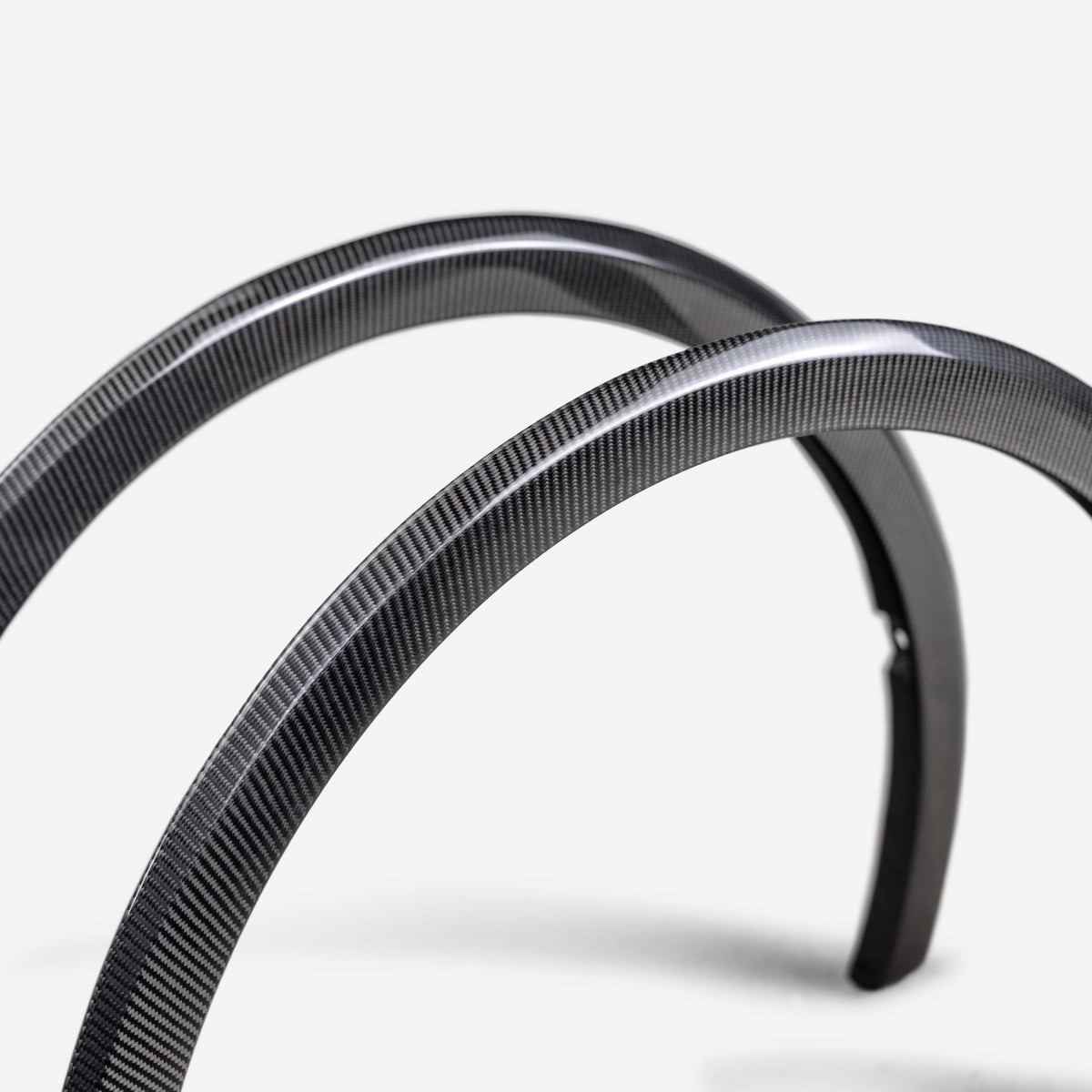 Seibon 23-25 Toyota Prius Carbon Fiber Front Fender Trim - FFT23TYPR