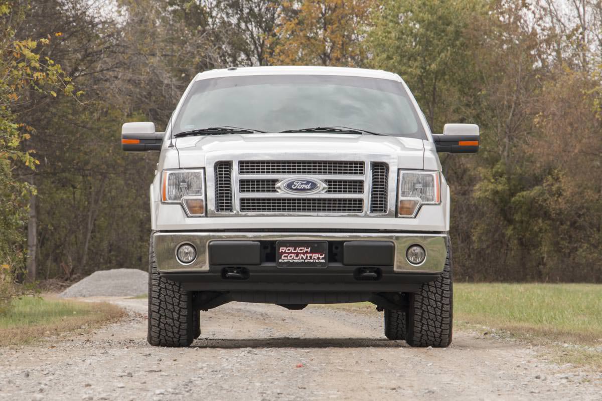Rough Country - 2 Inch leveling Kit - Aluminum - Ford F-150 2WD/4WD (2009-2013) - 568 for 2009-2013 Ford F 150 - installed vi