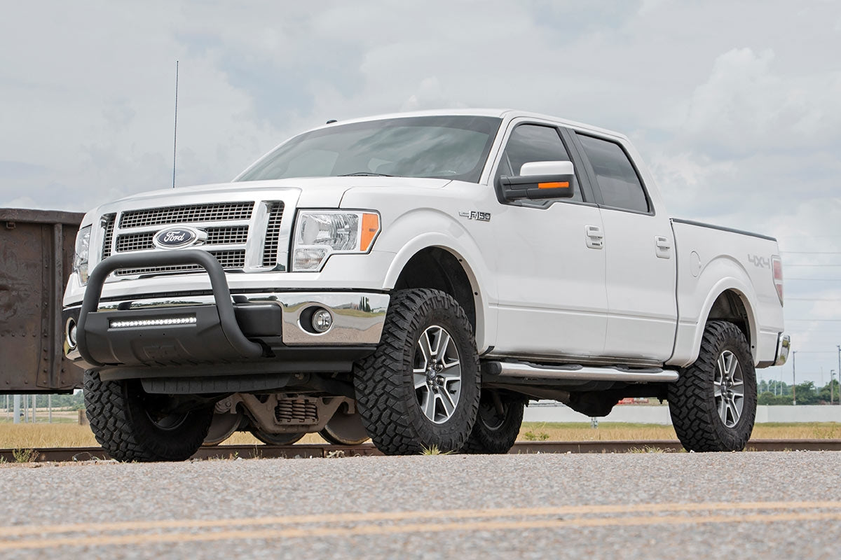 Rough Country - 3 Inch Lift Kit - M1 Struts - Ford F-150 4WD (2009-2013) - 54440RED for 2009-2013 Ford F 150 - angle view