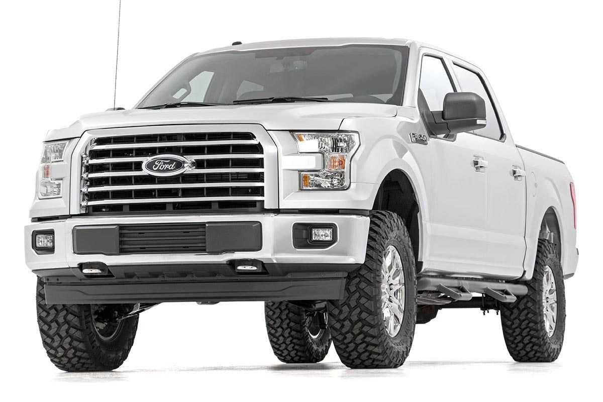 Rough Country - 3 Inch Lift Kit - M1 Struts - Ford F-150 4WD (2014-2020) - 54540 for 2014-2020 Ford F 150 - angle view