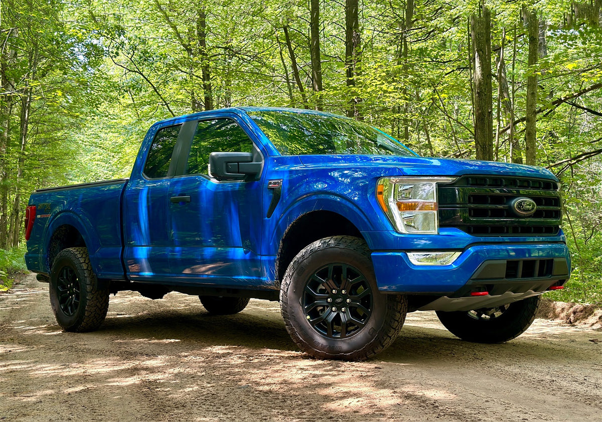Ford Performance 2015-2023 F-150 18"X7.5" Matte Black Wheel Kit — alternate view (FRPM-1007K-1875MB)