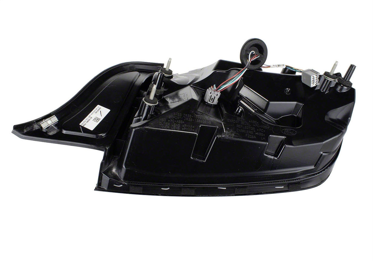 Ford Performance 2018-2023 Ford Performance Mustang Clear Taillamp Kit — additional view (FRPM-13504-MC)
