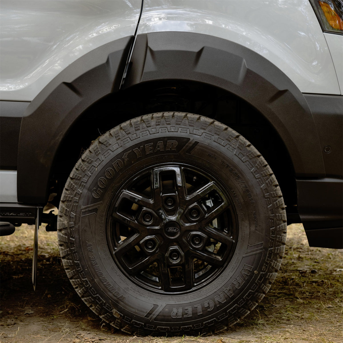 Ford Performance 2022-2025 Transit 16"X6.5" Wheel Kit-Matte Black — additional view (FRPM-1007K-T16MB)