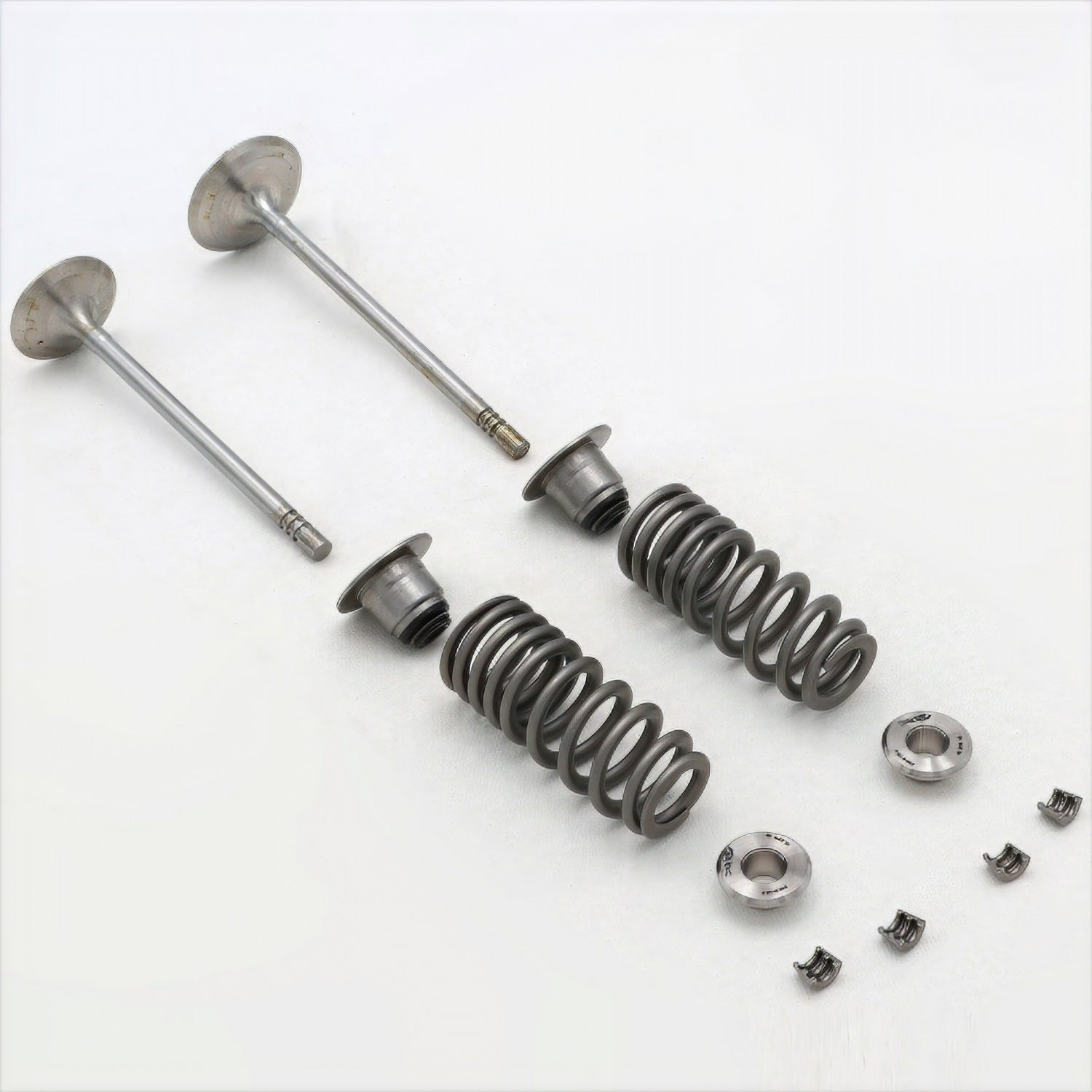 Ford Performance 5.2L Cylinder Head Valve Train Kit (FRPM-6505-FP350S)