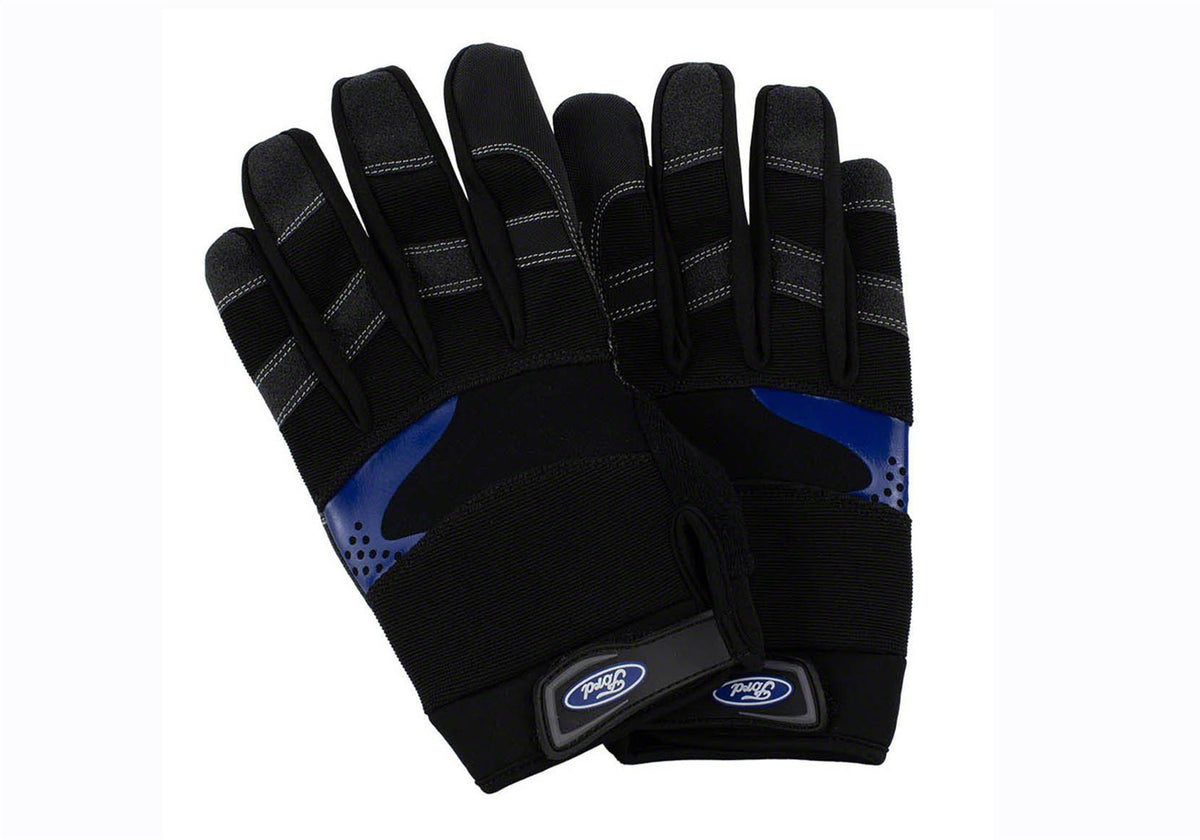 Ford Performance Ford Performance Parts By Warn Off-Road Recovery Kit — in use (FRPM-1830-FPORR)