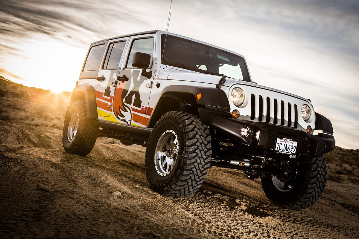 Fox 07-18 Jeep JK 2.5 Perf Elite Series Reservoir Shock Rear P/B 4.5-6in Lift (Pair) w/ DSC Adj. - 883-26-094