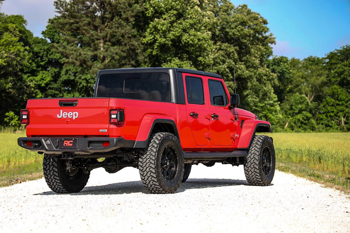 Rough Country - 3.5 Inch Lift Kit - Spacers - M1 - Jeep Gladiator JT 4WD (2020-2023) - 63740 for 2020-2023 Jeep Gladiator - d