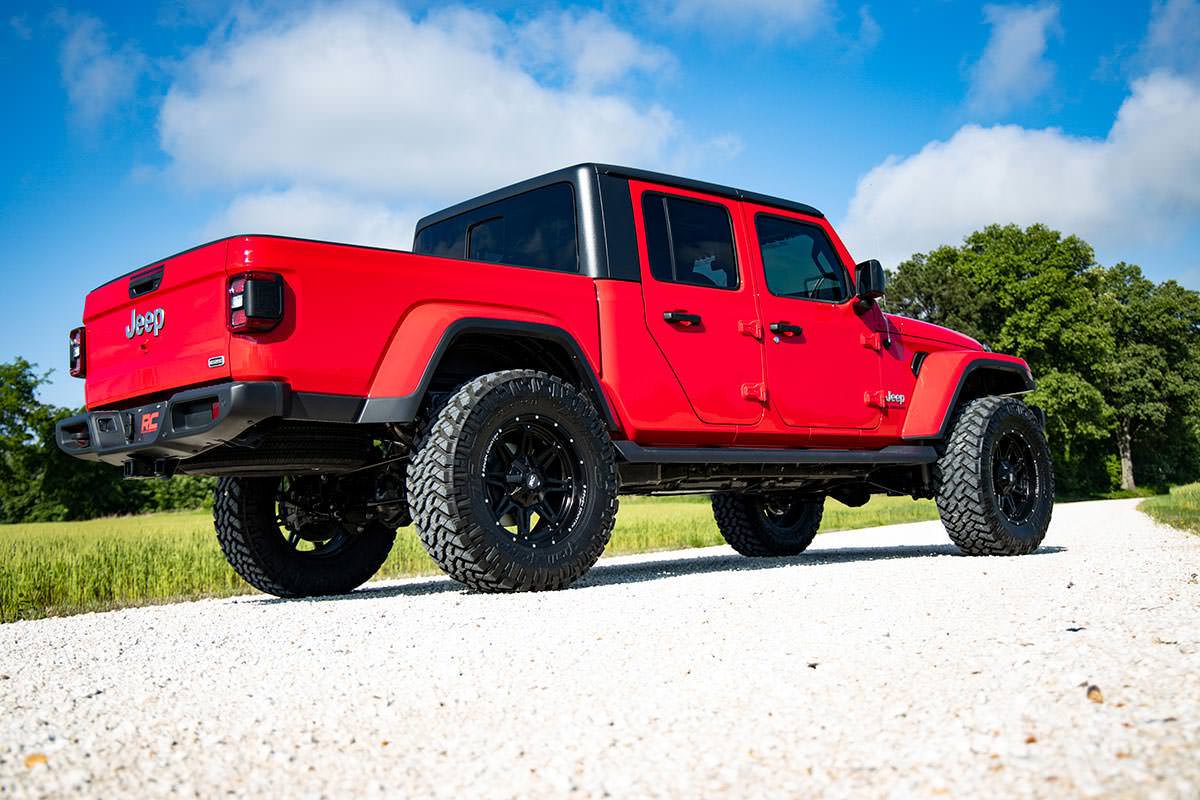 3.5 Inch Lift Kit | Springs | V2 | Jeep Gladiator JT 4WD (2024)