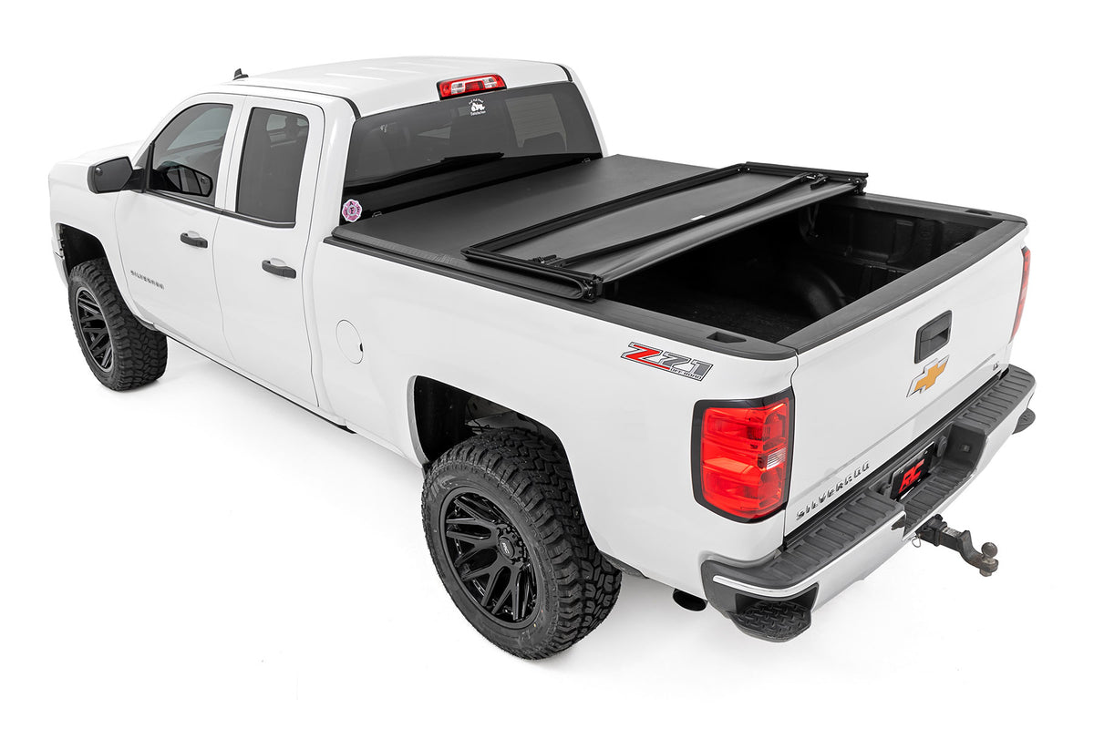 Rough Country - Soft Tri-Fold Bed Cover - 6'7" Bed - Chevy/GMC 1500/2500HD/3500HD (14-19 & Classic) - 41214650A for 2014-2018