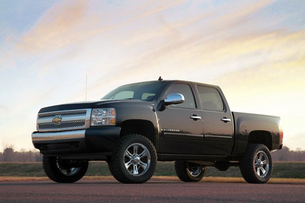 Rough Country - 5 Inch Lift Kit - N3 Strut - Chevy/GMC 1500 4WD (07-13) - 26231 for 2007-2013 Chevrolet Silverado 1500 - angl