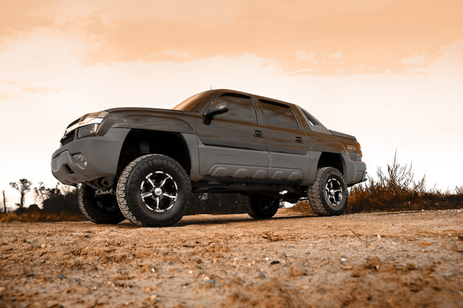 Rough Country - 6 Inch Lift Kit - NTD - Chevy Avalanche (02-06)/Suburban 1500 (00-06) - 27920 for 2000-2006 Chevrolet Suburba