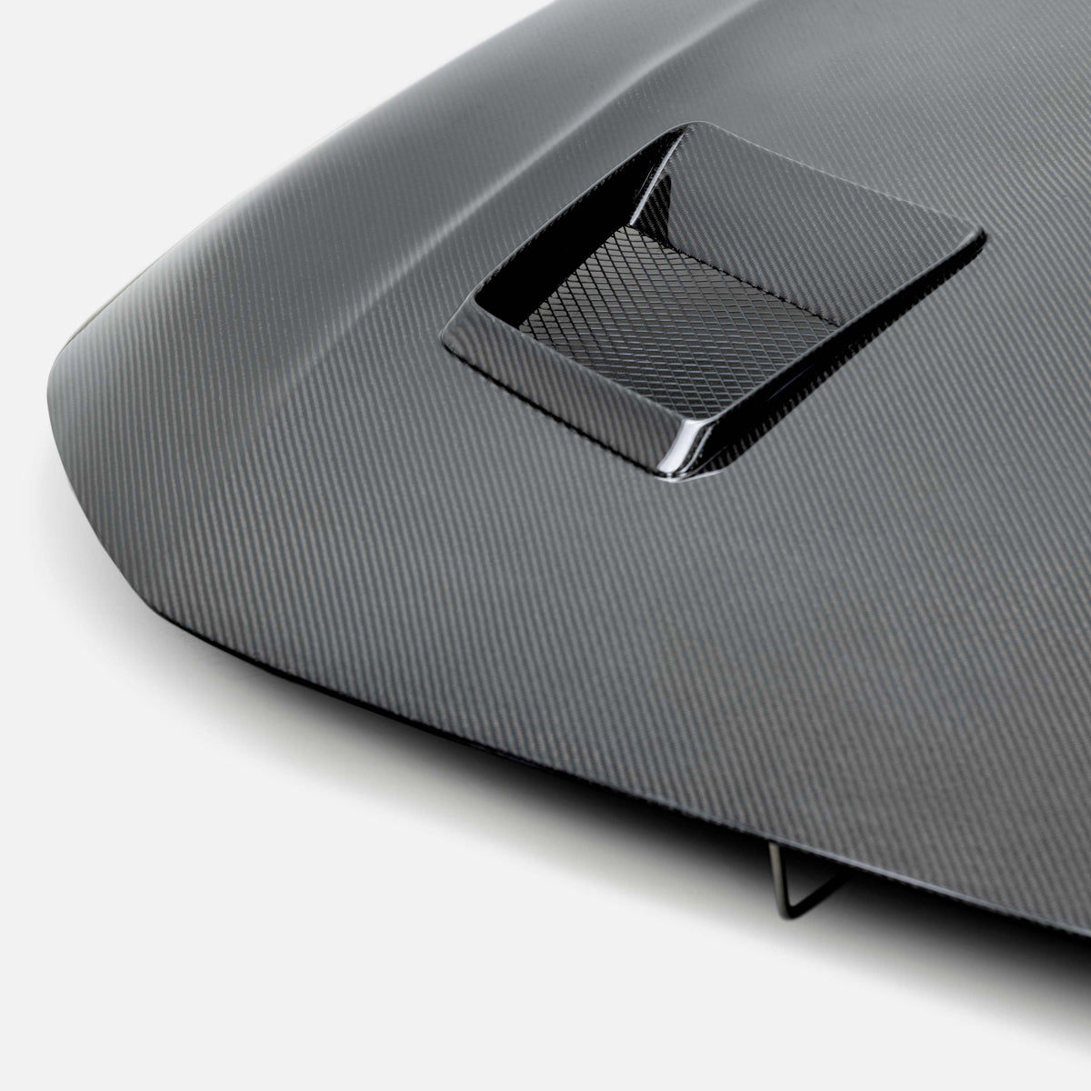 Seibon 2022+ Honda Civic 4Dr THRW-style Carbon Fiber Hood - HD22HDCV4D-THRW