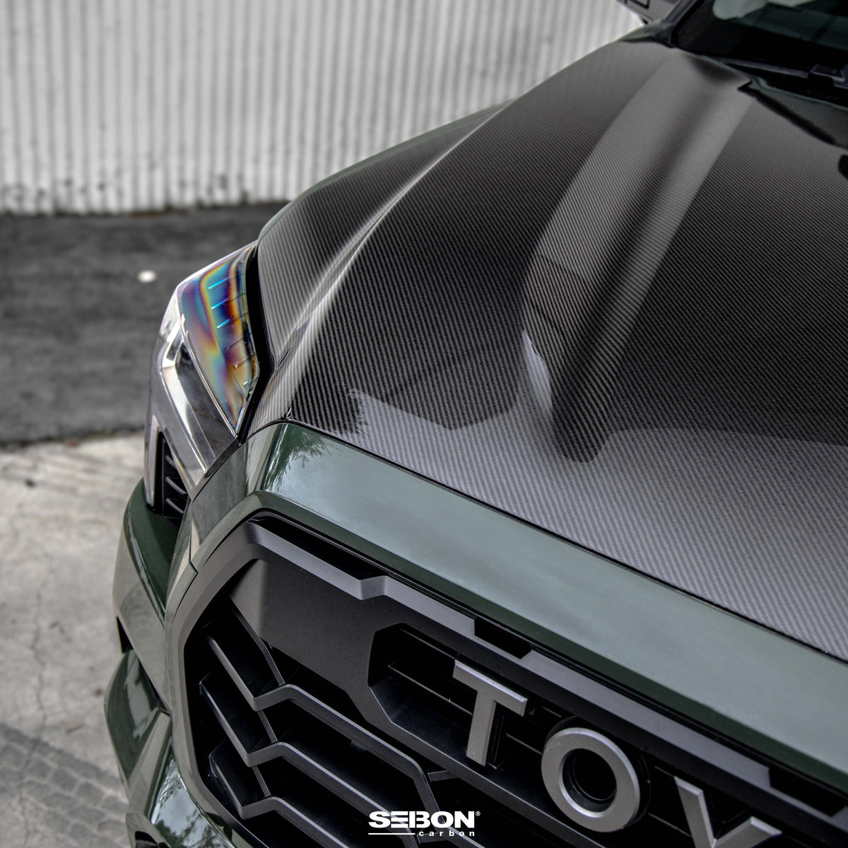 Seibon 22-23 Toyota Tundra OE Style Carbon Fiber Hood - HD23TYTU-OE