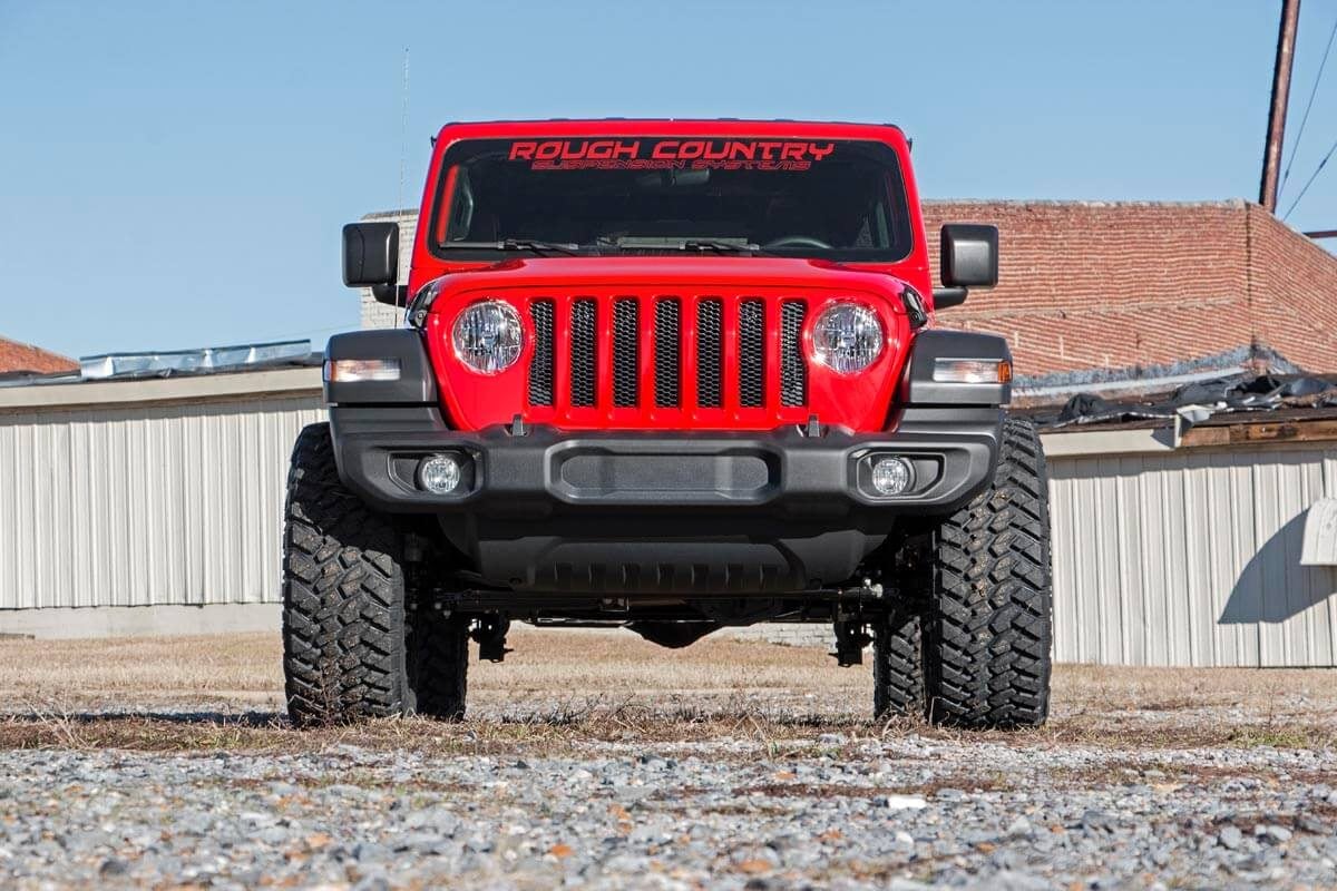 Rough Country - 2.5 Inch Lift Kit - Coils - M1R - Jeep Wrangler Unlimited 4WD (2018-2023) - 67744 for 2018-2023 Jeep Wrangler
