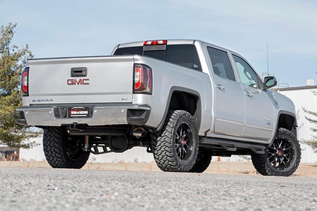 Rough Country - 3.5 Inch Lift Kit - Cast Steel LCA - FR N3 - Chevy/GMC 1500 (14-18 & Classic) - 12432 for 2014-2018 Chevrolet