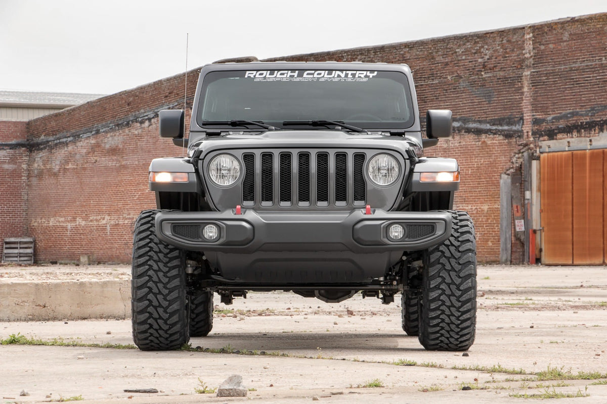 Rough Country - 2.5 Inch Lift Kit - Coils - M1R - Jeep Wrangler Unlimited 4WD (2024-2025) - 79744 for 2024 Jeep Wrangler - al