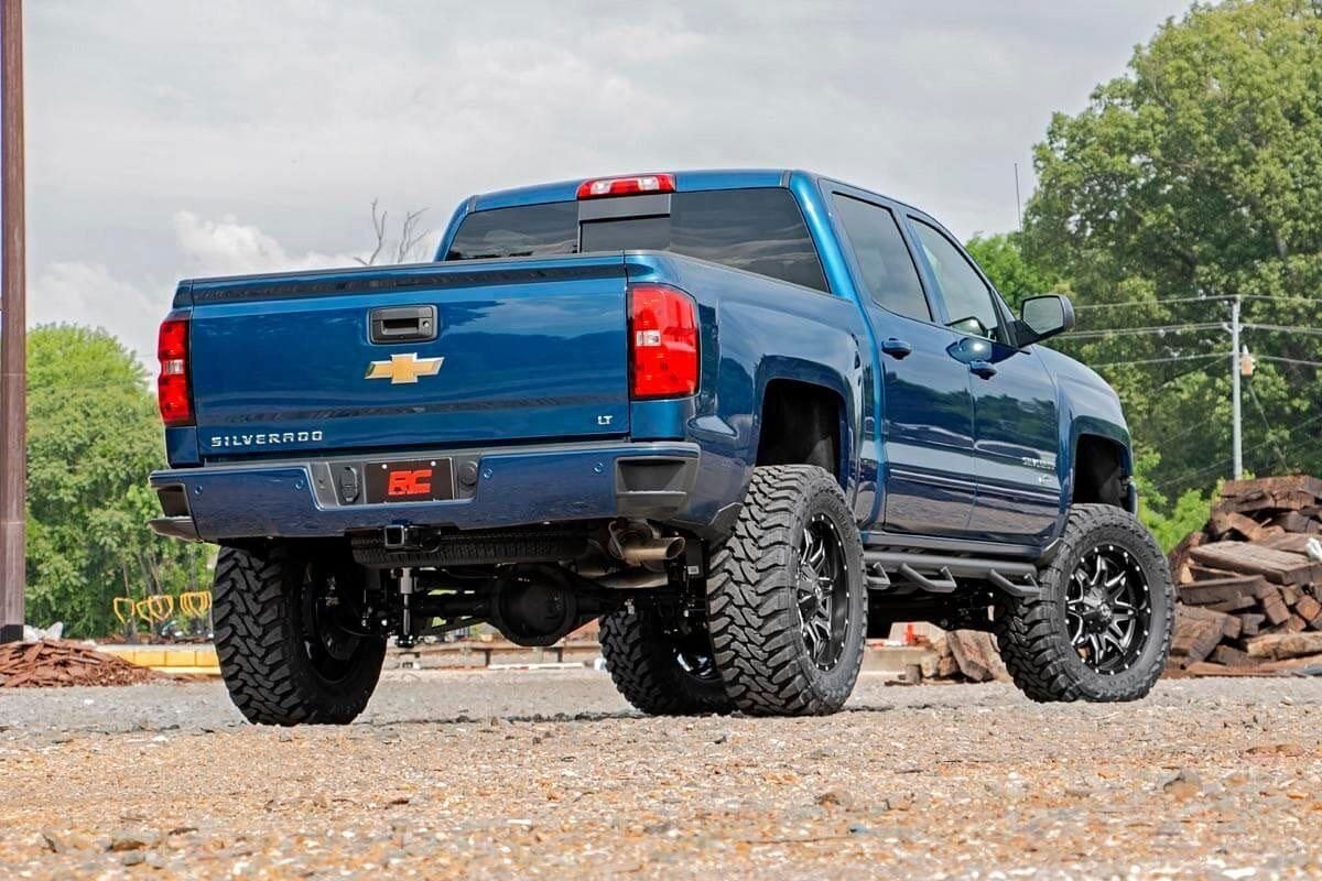 Rough Country - 7 Inch Lift Kit - Cast Steel - Vertex - Chevy/GMC 1500 (14-18 & Classic) - 23750 for 2014-2018 Chevrolet Silv