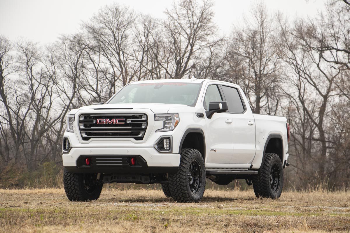 Rough Country - 4 Inch Lift Kit - AT4/Trailboss - M1/M1 - Chevy/GMC Sierra 1500 (19-24)/Silverado 1500 (19-24) - 27540 for 20