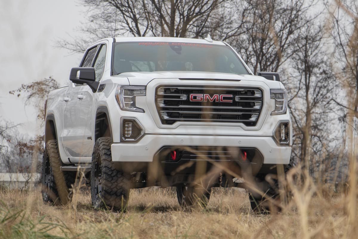 Rough Country - 4 Inch Lift Kit - AT4/Trailboss - Chevy/GMC Sierra 1500 (19-24)/Silverado 1500 (19-24) - 27531 for 2019-2024 